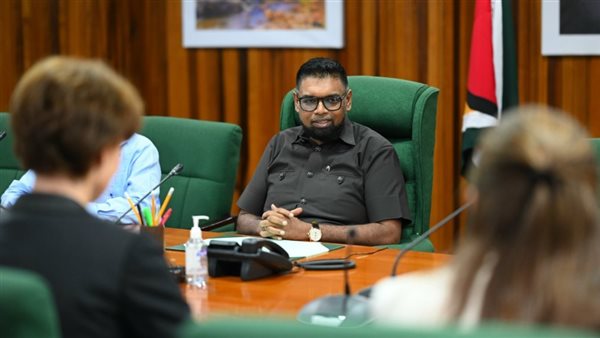 الرئيس الدكتور عرفان