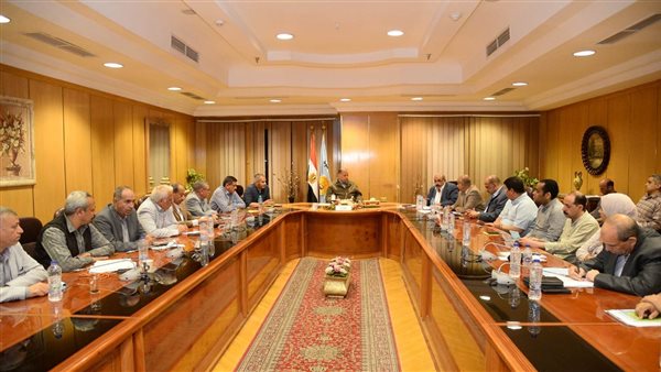 محافظ أسيوط يترأس