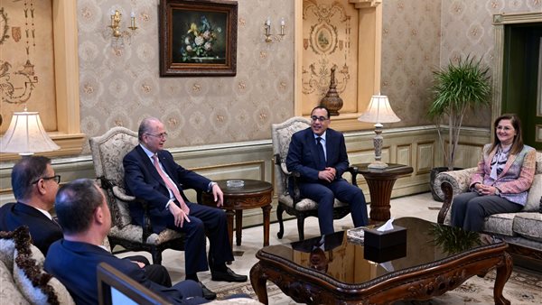 رئيس الوزراء ونظيره