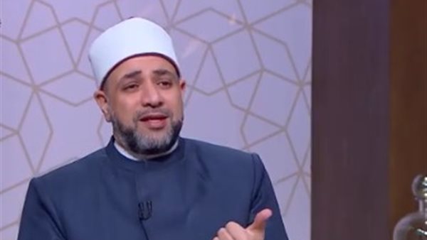 الدكتور أيمن أبو