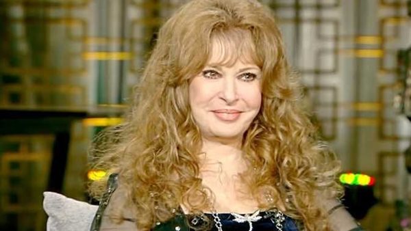  الفنانة نيللي