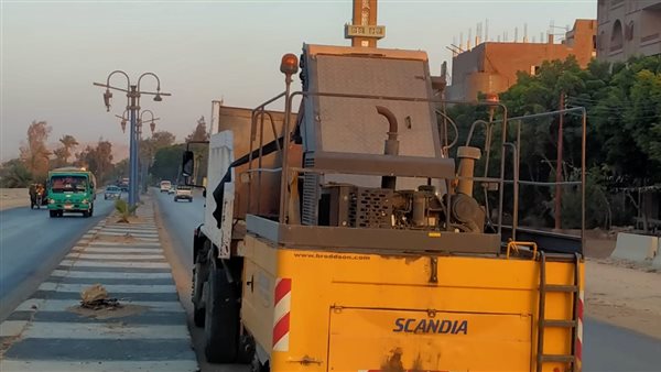 سيارت الكنس الآلي