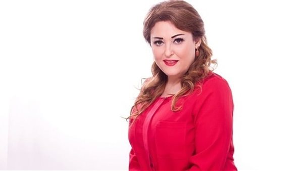 الفنانة نهال عنبر
