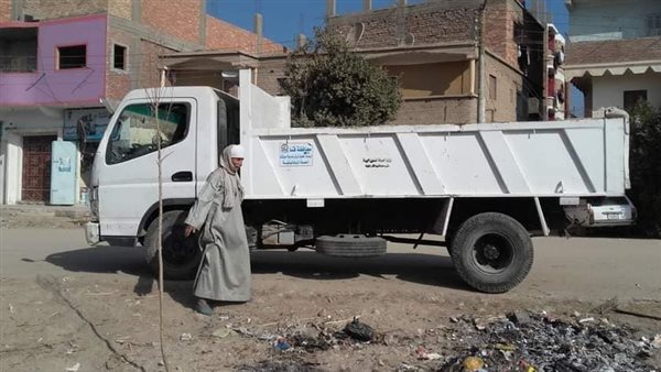 حملة لنظافة قرية