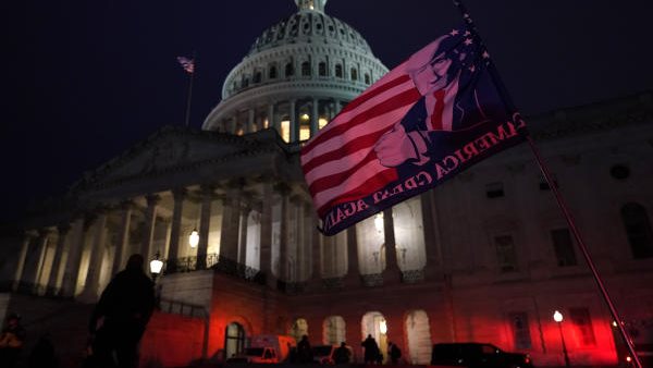 أنصار ترامب واعمال