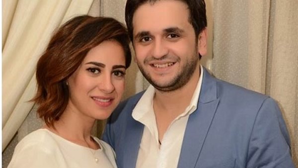 مصطفى خاطر وزوجته