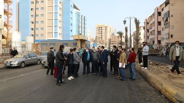 أبو ليمون أثناء متابعة