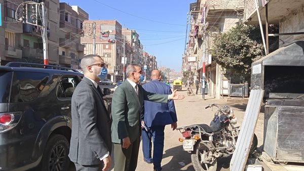 محافظ كفر الشيخ خلال