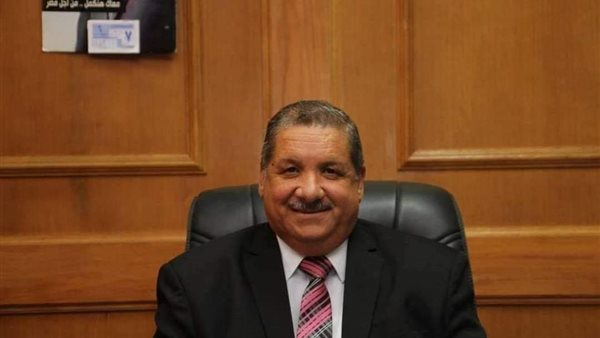 الدكتور محمود فواز