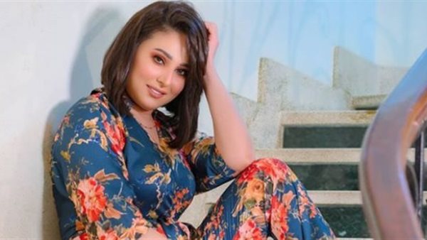 الفنانة رحاب الجمل