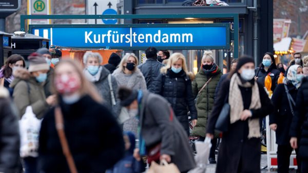 فيروس كورونا يتفشى