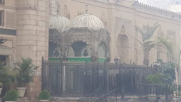 قبتي العتريس والعيدروس