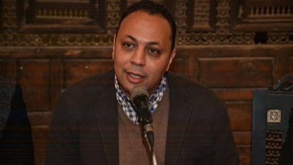 الدكتور حسن كمال