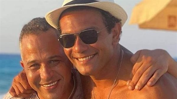 آسر ياسين ومصطفى