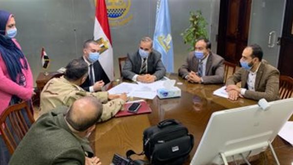 محافظ كفر الشيخ خلال