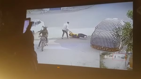 جانب من الفيديو 