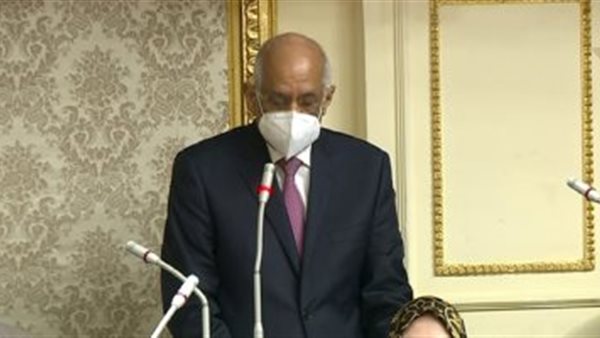 الدكتور علي عبد العال