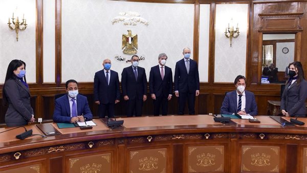 جانب من مراسم التوقيع