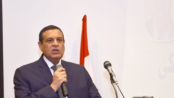 اللواء هشام آمنة