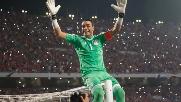 عصام الحضري