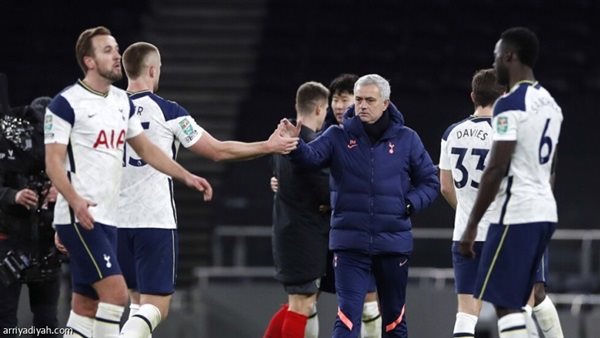 مورينيو مدرب توتنهام