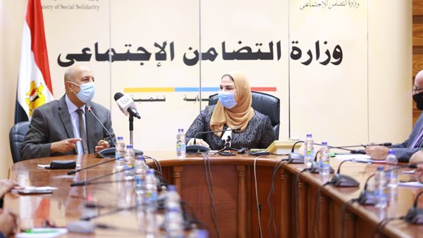 وزيرة التضامن الاجتماعى