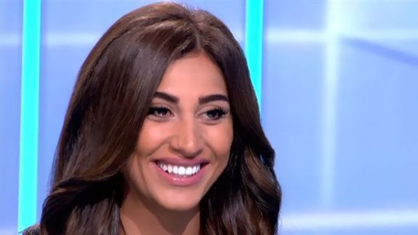 دينا الشربيني 