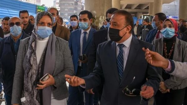 جولة المحافظ 