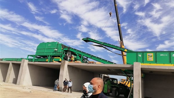 مصطنع سندوب للقمامة