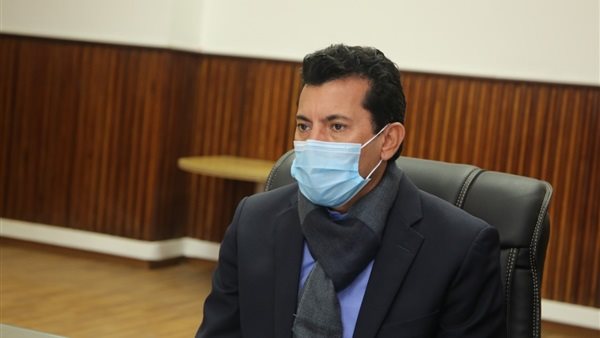 أشرف صبحي وزير الشباب