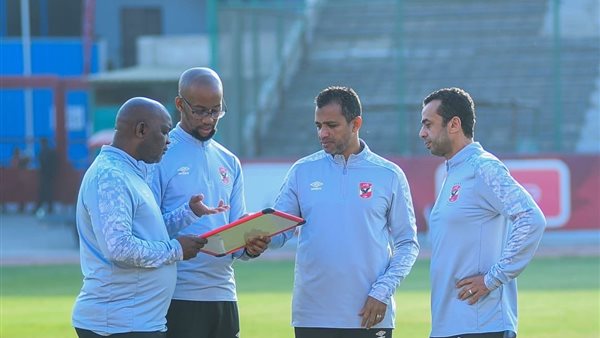 موسيماني ومعاونيه