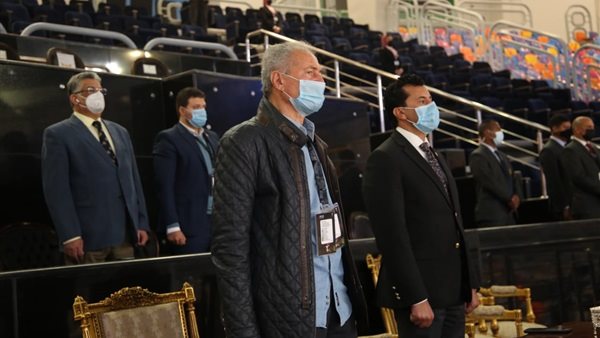 وزير الرياضة أشرف