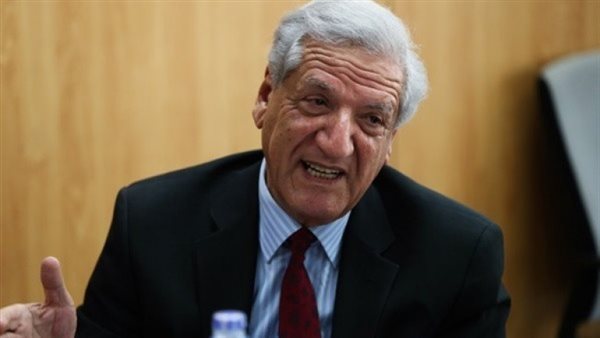  الدكتور فخر الفقى