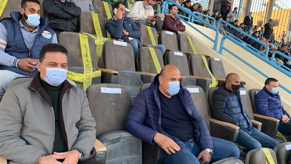 حسام البدري في المدرجات