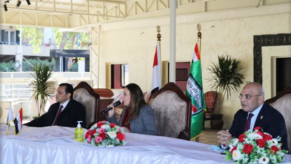 صورة من اللقاء 