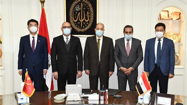 جانب من مراسم التوقيع