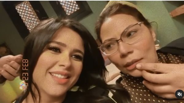 إيمان السيد وياسمين