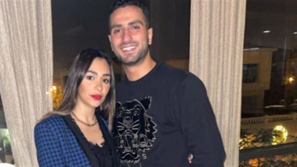 الشرنوبي وزوجته 