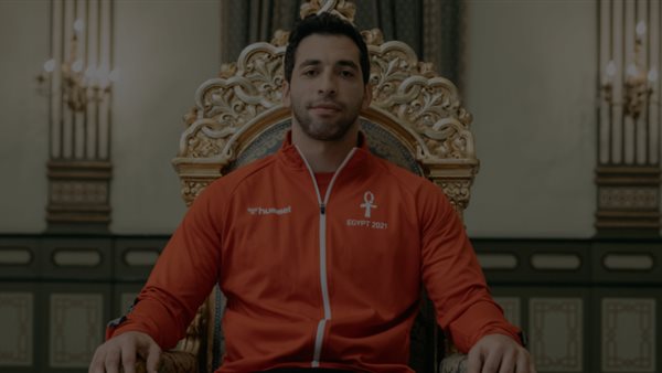 أحمد الأحمر 