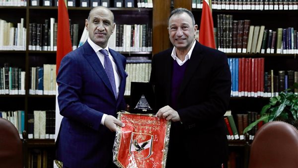 الخطيب ووزير الرياضة