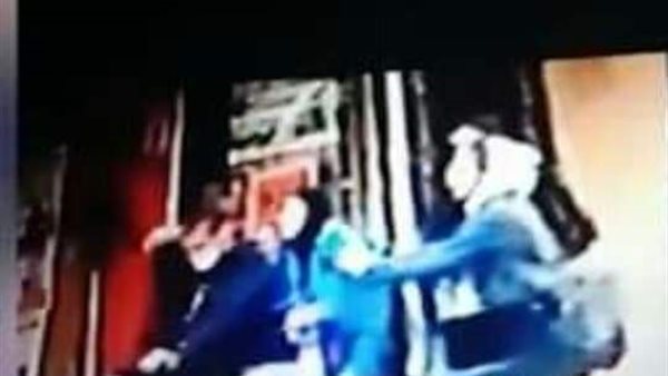 صورة من الواقعة