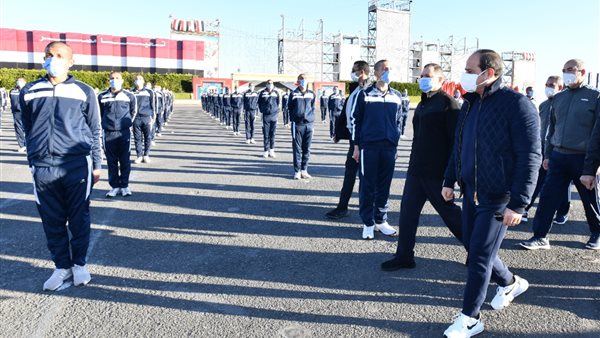 جانب من زيارة الرئيس