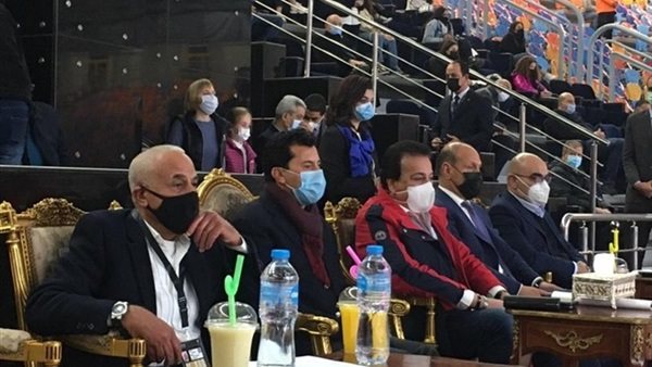 سفير بيلاروسيا بجانب