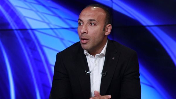 أيمن عبد العزيز 