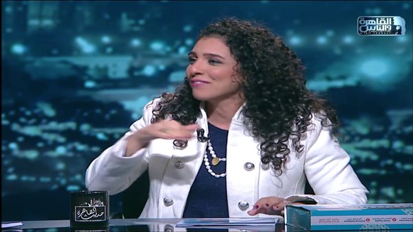  سارة عزيز -  خبيرة