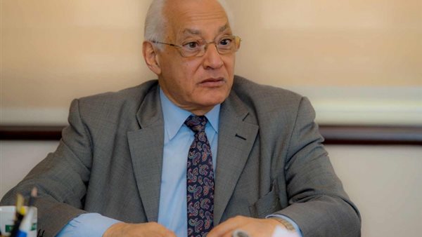 الدكتور علي الدين