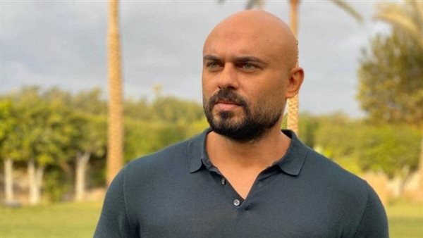 الفنان أحمد صلاح