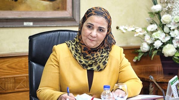 نيفين القباج وزيرة