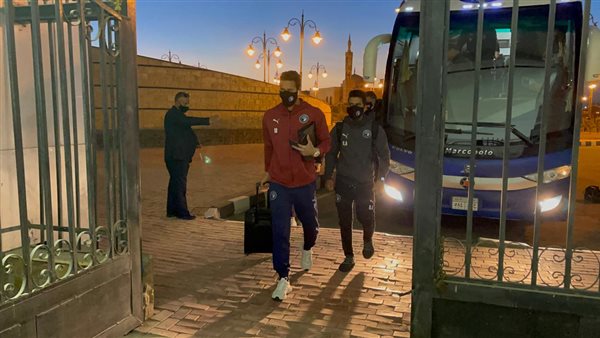 فريق بيراميدز 