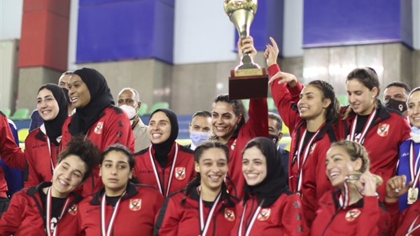 فريق الأهلي 